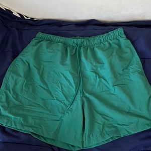 Men’s forest green shorts